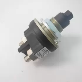35-213-151-R-900 TE CONNECTIVITY Battery Disconnect Switch
